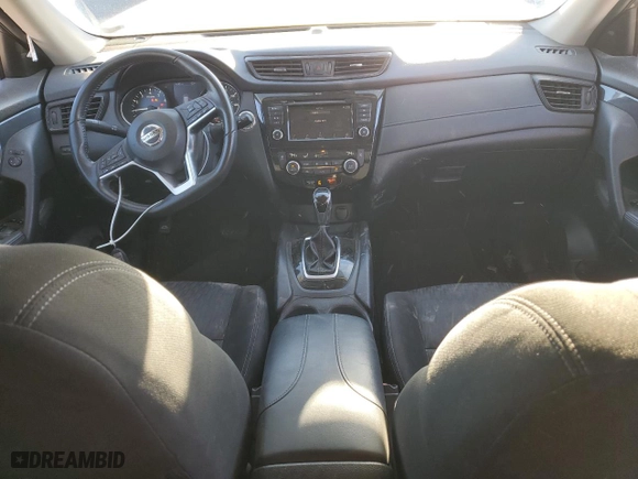 2019 Nissan Rogue SV with VIN KNMAT2MT7KP555579, listed as a Copart auction lot 47001515 with 103,112 mi miles and Salvage Title. Bid and sale history available at carsss.com. Image 8.