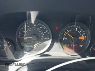 2017 Jeep Patriot Sport z VIN 1C4NJPBB1HD172598, wystawiony jako IAAI lot #42209949 z przebiegiem 65 560 mil mil oraz . Historia ofert i sprzedaży dostępna na DreamBid. Obrazek 7.