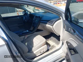2017 Ford Fusion SE with VIN 3FA6P0HD6HR253807, listed as a IAAI auction lot 41679492 with 146,023 mi miles. Bid and sale history available at carsss.com. Image 5.