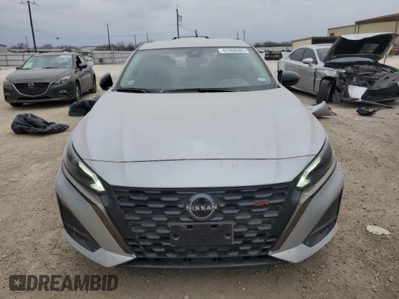 2023 Nissan Altima 2.5 SR with VIN 1N4BL4CV7PN333121, listed as a Copart auction lot 47460585 with 27,537 mi miles and Salvage Title. Bid and sale history available at carsss.com. Image 5.