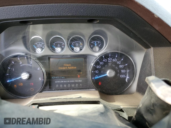 2012 Ford F-450 XL with VIN 1FT8W4DT6CEA71000, listed as a Copart auction lot 47170285 with 425,452 mi miles and Salvage title. Bid and sale history available at DreamBid. Image 9.