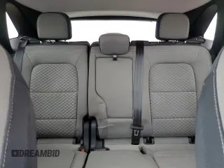2021 Ford Escape SE z VIN 1FMCU0G64MUA20161, wystawiony jako Copart lot #53292395 z przebiegiem 35 276 mil mil oraz Szkoda całkowita • Salvage title. Historia ofert i sprzedaży dostępna na DreamBid. Obrazek 10.