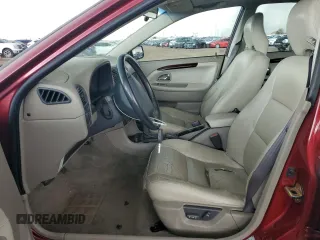 2004 Volvo V40 z VIN YV1VW27584F099598, wystawiony jako Copart lot #67156814 z przebiegiem 99 046 mil mil oraz Tytuł czysty. Historia ofert i sprzedaży dostępna na DreamBid. Obrazek 7.