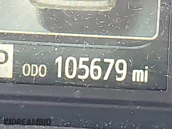 2015 Toyota Sienna SE with VIN 5TDXK3DC9FS652765, listed as a IAAI auction lot 41723922 with 105,679 mi miles. Bid and sale history available at carsss.com. Image 16.
