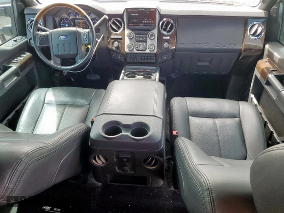 2016 Ford F-250 Lariat with VIN 1FT7W2BT2GEB75752, listed as a Copart auction lot 56924005 with 132,585 mi miles and Salvage title. Bid and sale history available at DreamBid. Image 8.