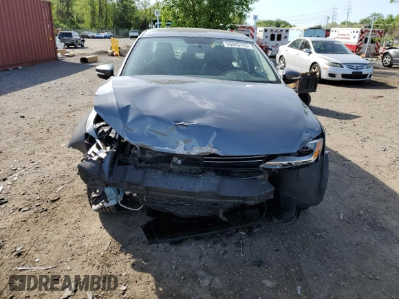 2013 Volkswagen Jetta SE with VIN 3VWDX7AJ1DM357085, listed as a Copart auction lot 55045725 with 156,513 mi miles and Salvage title. Bid and sale history available at DreamBid. Image 5.