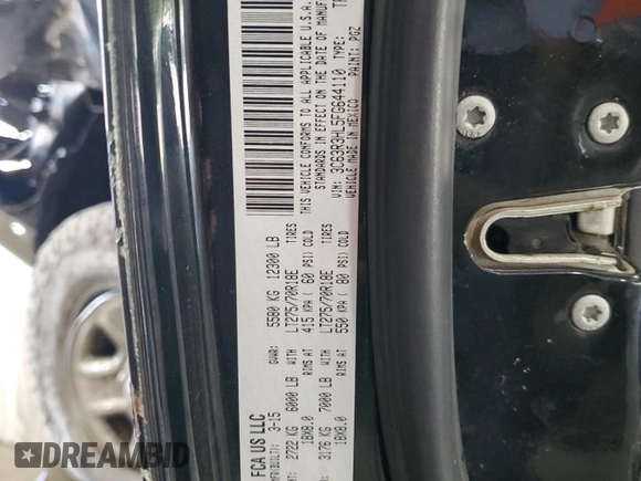 2015 Ram 3500 Big Horn with VIN 3C63R3HL5FG644110, listed as a Copart auction lot 71060304 with 142,539 mi miles and Non Repairable. Bid and sale history available at carsss.com. Image 12.