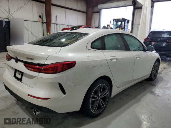 2022 BMW 2 Series 228i z VIN WBA53AK01N7K11946, wystawiony jako Copart lot #87630765 z przebiegiem 52 013 mil mil oraz Szkoda całkowita • Salvage title. Historia ofert i sprzedaży dostępna na DreamBid. Obrazek 3.