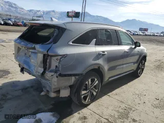 2023 Kia Sorento Hybrid EX with VIN KNDRHDLG4P5134216, listed as a Copart auction lot 84674484 with 39,510 mi miles and Salvage Title. Bid and sale history available at carsss.com. Image 3.