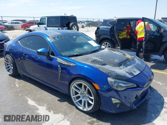 2015 Scion FR-S with VIN JF1ZNAA18F9712580, listed as a IAAI auction lot 42223595 with 157,384 mi miles and . Bid and sale history available at carsss.com. Image 1.
