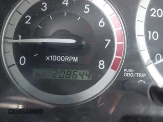 2004 Toyota Sienna CE with VIN 5TDZA23C14S101329, listed as a IAAI auction lot 42248935 with 208,644 mi miles and . Bid and sale history available at DreamBid. Image 7.