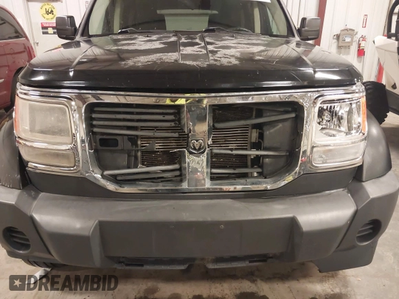 2007 Dodge Nitro SXT with VIN 1D8GU28K97W682907, listed as a IAAI auction lot 42022690 with 158,225 mi miles and . Bid and sale history available at DreamBid. Image 6.