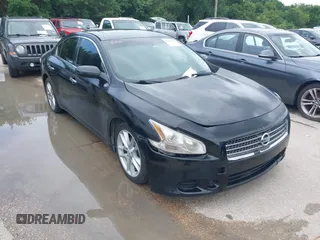 2010 Nissan Maxima SV z VIN 1N4AA5AP2AC855086, wystawiony jako IAAI lot #42493876 z przebiegiem 189 260 mil mil oraz . Historia ofert i sprzedaży dostępna na DreamBid. Obrazek 1.