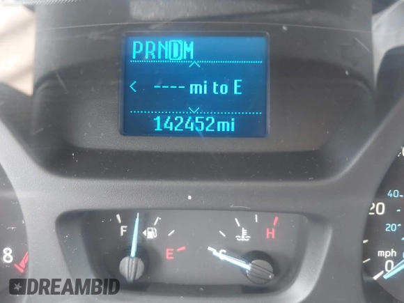 2018 Ford Transit z VIN 1FTYR2CM6JKA77870, wystawiony jako IAAI lot #42087185 z przebiegiem 142 452 mil mil oraz . Historia ofert i sprzedaży dostępna na DreamBid. Obrazek 15.