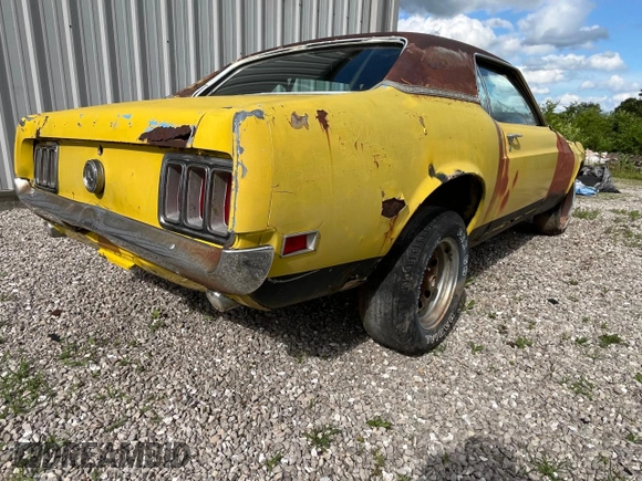 1970 Ford Mustang with VIN 0F01F114329, listed as a Copart auction lot 61922465 with 37,294 mi miles and Clean title. Bid and sale history available at DreamBid. Image 4.