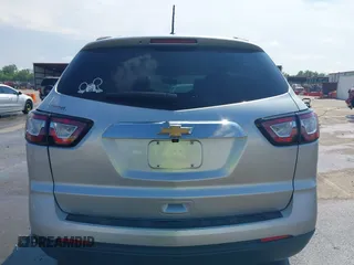 2014 Chevrolet Traverse LS z VIN 1GNKRFED2EJ140041, wystawiony jako IAAI lot #42153283 z przebiegiem 112 133 mil mil oraz . Historia ofert i sprzedaży dostępna na DreamBid. Obrazek 16.