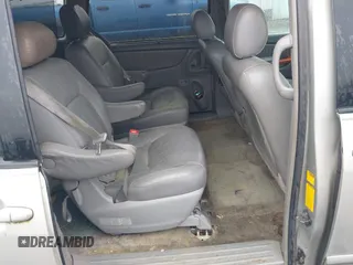 2008 Toyota Sienna XLE with VIN 5TDZK22C78S153388, listed as a IAAI auction lot 41861551 with 227,082 mi miles. Bid and sale history available at carsss.com. Image 8.