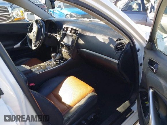 2013 Lexus IS 250 with VIN JTHCF5C2XD5062390, listed as a IAAI auction lot 41403300 with 84,181 mi miles and . Bid and sale history available at DreamBid. Image 5.