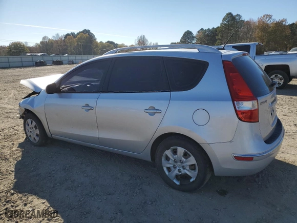 2011 Hyundai Elantra Touring SE with VIN KMHDC8AE7BU117681, listed as a Copart auction lot 83182044 with 203,615 mi miles and Salvage Title. Bid and sale history available at carsss.com. Image 2.