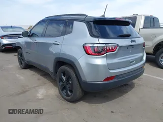 2021 Jeep Compass Altitude with VIN 3C4NJCBB3MT560123, listed as a IAAI auction lot 41914646 with 61,155 mi miles. Bid and sale history available at carsss.com. Image 3.
