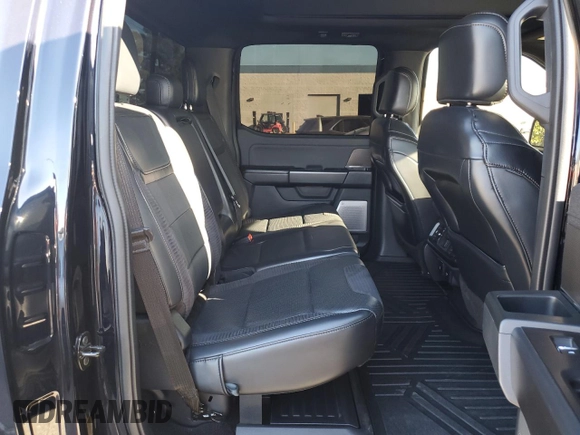 2021 Ford F-150 Raptor with VIN 1FTFW1RG4MFC25118, listed as a Copart auction lot 86217584 with 30,802 mi miles and Salvage Title. Bid and sale history available at carsss.com. Image 10.