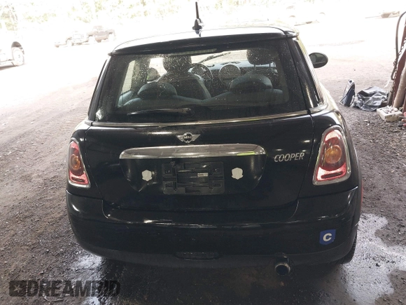 2010 MINI Hardtop with VIN WMWMF3C53ATZ66316, listed as a IAAI auction lot 42142901 with 57,510 mi miles and . Bid and sale history available at DreamBid. Image 16.