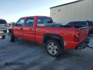 2002 Chevrolet Silverado 1500HD LS z VIN 1GCGC13UX2F138607, wystawiony jako Copart lot #73236024 z przebiegiem 279 112 mil mil oraz Szkoda całkowita • Salvage title. Historia ofert i sprzedaży dostępna na DreamBid. Obrazek 2.