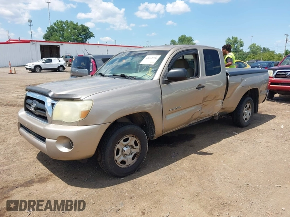 2006 Toyota Tacoma with VIN 5TETX22N76Z288234, listed as a IAAI auction lot 42662296 with 232,395 mi miles and . Bid and sale history available at DreamBid. Image 2.