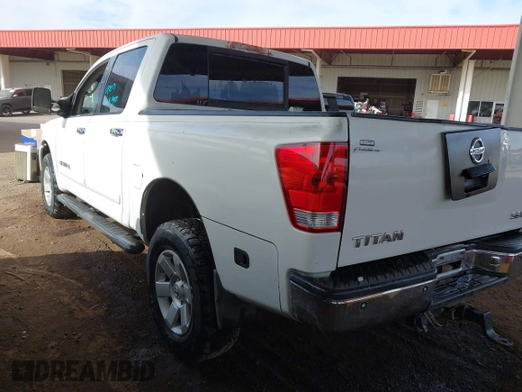 2005 Nissan Titan LE with VIN 1N6AA07B35N545772, listed as a IAAI auction lot 41695580 with Not Provided miles. Bid and sale history available at carsss.com. Image 3.