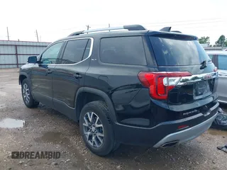 2023 GMC Acadia SLT z VIN 1GKKNUL46PZ220799, wystawiony jako IAAI lot #42414343 z przebiegiem 44 035 mil mil oraz . Historia ofert i sprzedaży dostępna na DreamBid. Obrazek 3.