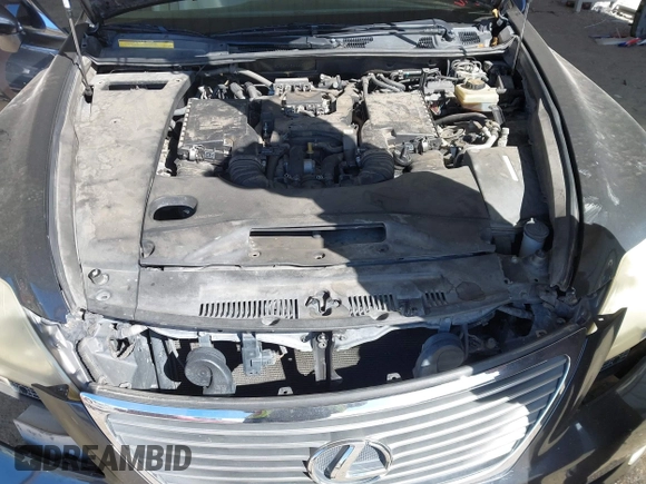 2008 Lexus LS 460 with VIN JTHBL46F185063026, listed as a IAAI auction lot 41630148 with 184,043 mi miles and . Bid and sale history available at carsss.com. Image 10.