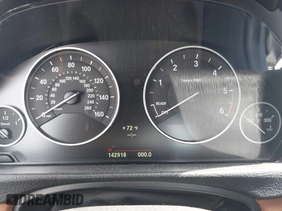 2014 BMW 3 Series 328d xDrive с VIN WBA3K5C50EKT33206, выставлен на аукционе IAAI как лот 42304444 с пробегом 142 918 миль миль и . История ставок и продаж доступна на DreamBid. Изображение 7.
