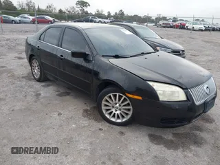 2006 Mercury Milan Premier with VIN 3MEHM08106R604501, listed as a IAAI auction lot 41565575 with 192,699 mi miles and . Bid and sale history available at carsss.com. Image 1.