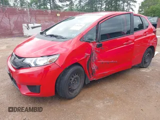 2017 Honda Fit LX z VIN 3HGGK5H58HM705063, wystawiony jako IAAI lot #41962906 z przebiegiem 163 835 mil mil oraz . Historia ofert i sprzedaży dostępna na DreamBid. Obrazek 17.