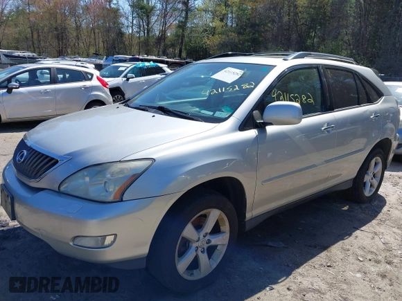 2008 Lexus RX with VIN 2T2HK31U98C061120, listed as a IAAI auction lot 42115282 with 176,867 mi miles. Bid and sale history available at carsss.com. Image 17.
