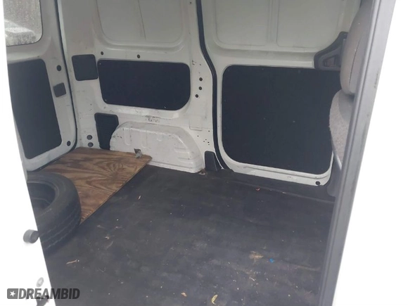 2018 Nissan NV200 Compact Cargo S with VIN 3N6CM0KNXJK702165, listed as a IAAI auction lot 41419544 with 165,638 mi miles. Bid and sale history available at carsss.com. Image 8.