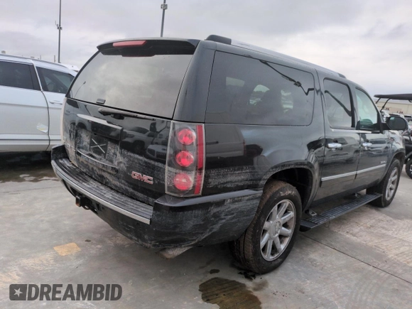 2012 GMC Yukon XL Denali with VIN 1GKS2MEF2CR189505, listed as a Copart auction lot 74488354 with Not Provided miles and Salvage Title. Bid and sale history available at carsss.com. Image 3.