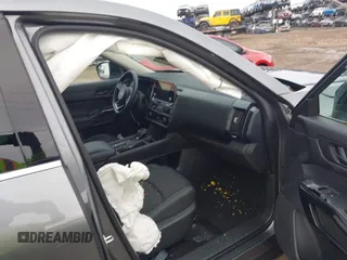 2024 Nissan Pathfinder S with VIN 5N1DR3AAXRC273423, listed as a IAAI auction lot 41210916 with 9,831 mi miles and . Bid and sale history available at DreamBid. Image 5.