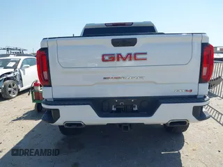 2021 GMC Sierra 1500 AT4 with VIN 3GTP9EED1MG448181, listed as a IAAI auction lot 41984780 with 87,902 mi miles. Bid and sale history available at carsss.com. Image 16.