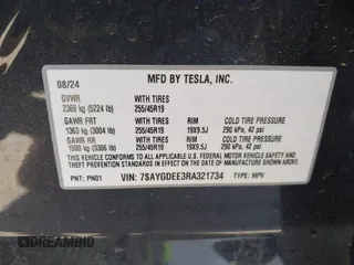 2024 Tesla Model Y Long Range with VIN 7SAYGDEE3RA321734, listed as a IAAI auction lot 40825378 with 4,440 mi miles and . Bid and sale history available at DreamBid. Image 9.