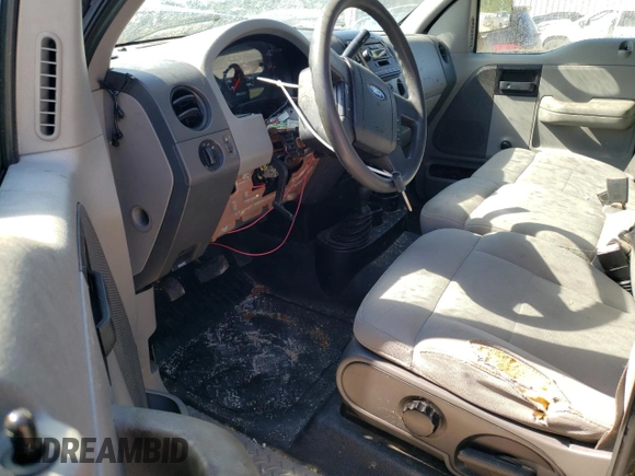 2006 Ford F-150 XL with VIN 1FTRF14W96NA31365, listed as a Copart auction lot 60930304 with 245,338 mi miles and Non repairable. Bid and sale history available at DreamBid. Image 8.
