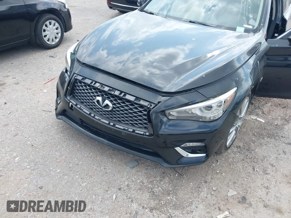 2020 Infiniti Q50 Sport z VIN JN1EV7AP1LM201269, wystawiony jako IAAI lot #42358333 z przebiegiem 69 368 mil mil oraz . Historia ofert i sprzedaży dostępna na DreamBid. Obrazek 6.