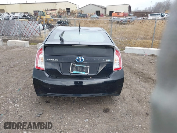 2013 Toyota Prius One with VIN JTDKN3DU9D5555689, listed as a IAAI auction lot 42041510 with 116,597 mi miles. Bid and sale history available at carsss.com. Image 16.
