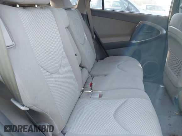 2012 Toyota RAV4 with VIN 2T3BK4DV6CW094224, listed as a IAAI auction lot 42034356 with 207,082 mi miles. Bid and sale history available at carsss.com. Image 8.