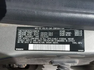 2012 Volvo XC60 3.2L with VIN YV4952DZ5C2288519, listed as a IAAI auction lot 41868577 with 120,601 mi miles. Bid and sale history available at carsss.com. Image 9.