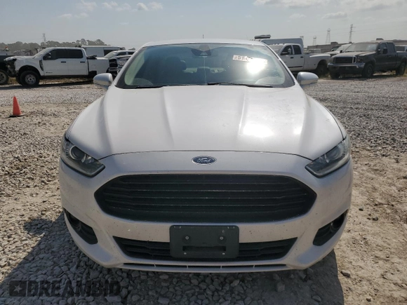 2015 Ford Fusion SE z VIN 3FA6P0HD2FR293024, wystawiony jako Copart lot #51155095 z przebiegiem 108 160 mil mil oraz Czysty tytuł • Clean title. Historia ofert i sprzedaży dostępna na DreamBid. Obrazek 5.