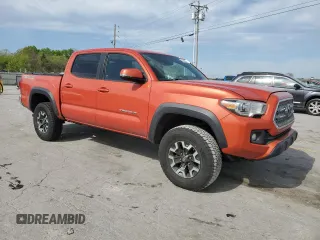 2017 Toyota Tacoma SR5 with VIN 3TMCZ5AN7HM060246, listed as a Copart auction lot 52580665 with 107,292 mi miles and Salvage Title. Bid and sale history available at carsss.com. Image 4.