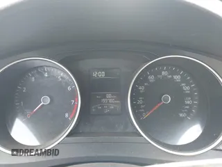 2015 Volkswagen Jetta SE z VIN 3VWD17AJXFM259306, wystawiony jako IAAI lot #42418042 z przebiegiem 199 780 mil mil oraz . Historia ofert i sprzedaży dostępna na DreamBid. Obrazek 7.