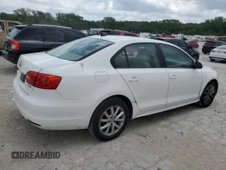 2012 Volkswagen Jetta SE with VIN 3VWDP7AJ3CM328539, listed as a Copart auction lot 62225475 with 145,159 mi miles and Salvage title. Bid and sale history available at DreamBid. Image 3.