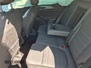 2024 Dodge Hornet R/T Plus z VIN ZACPDFDW7R3A12570, wystawiony jako Copart lot #52097675 z przebiegiem Nie podano mil oraz Szkoda całkowita • Salvage title. Historia ofert i sprzedaży dostępna na DreamBid. Obrazek 8.
